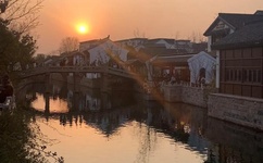 爱穿丝袜的主持人